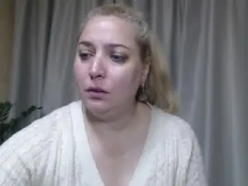 Chaturbate Live Sex Cam of ohsweetiren
