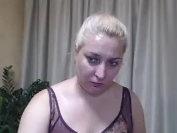 Chaturbate Live Sex Cam of ohsweetiren