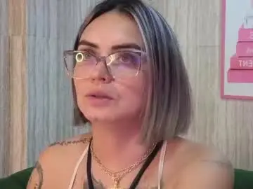 Chaturbate Live Porn of zarcasutra_t