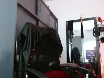 Chaturbate Sex Chat of amelie__martinez