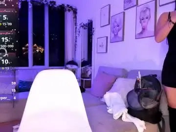 Chaturbate Live Sex Cam of bella_es