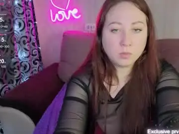 Chaturbate Live Sex Cam of kellycrystall