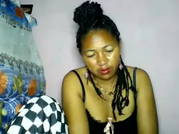 Chaturbate Best live sex cam show of luxaluna