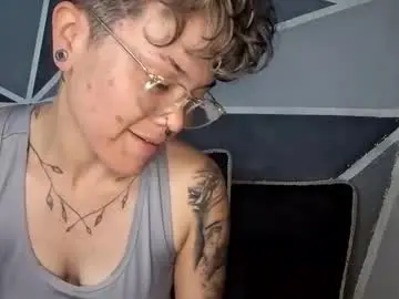 Chaturbate Free Live Porn of megan_coop3r_