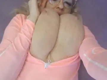 Chaturbate Best live sex cam show of nadinnnea