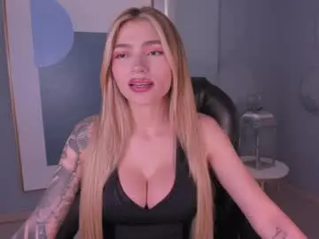 Chaturbate Live Sex Cam of lexiewayne