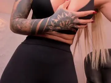 Chaturbate Sex Cam of lexiewayne