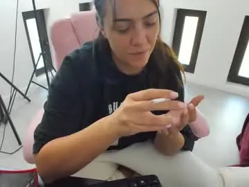Chaturbate Live Porn of dyanakaylin