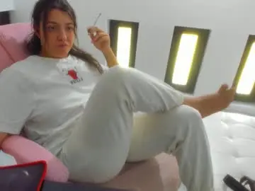 Chaturbate Free Porn Cam of dyanakaylin