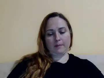 Chaturbate Free Porn Cam of zara_red