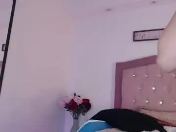 Chaturbate Free Live Porn of laiia_clower