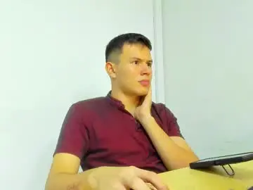Chaturbate Nude Webcam of azriel943