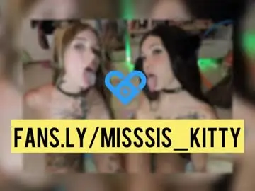 Chaturbate Sex Cam of masterr_and_kittyy