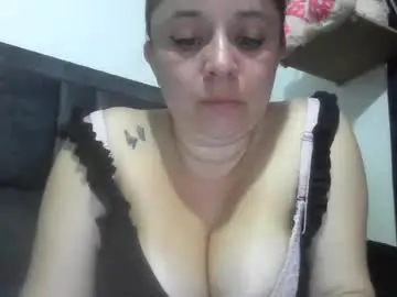Chaturbate Adult Webcam of isabellaa_hills_
