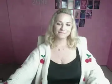 Chaturbate Free Live Porn of moonsusanna