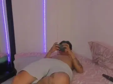 Chaturbate Adult Video Chat of sammy_and_mike_ls