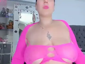 Chaturbate Nude Webcam of hannalopez02