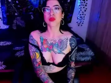 Chaturbate Live Sex Cam of alice666f