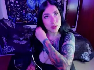 Chaturbate Live Porn of alice666f