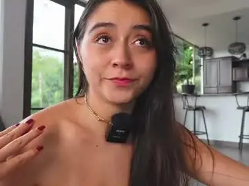 Chaturbate Nude Webcam of bellapazzia13