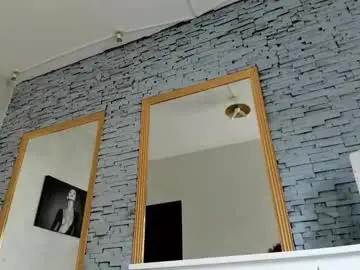 Chaturbate Sex Chat of alessa_burns