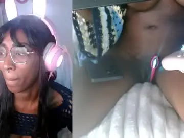 Chaturbate Sex Cam of alys_at_college