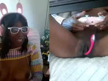Chaturbate Sex Chat of alys_at_college