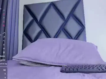 Chaturbate Live Sex Cam of bby_pink01
