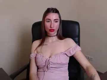 Chaturbate Live Sex Cam of cammila_horn