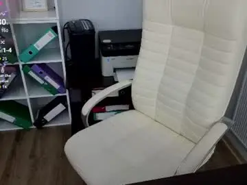 Chaturbate Live Sex of essensual_