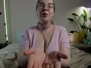 Chaturbate Live Sex Cam of your_pennyy_