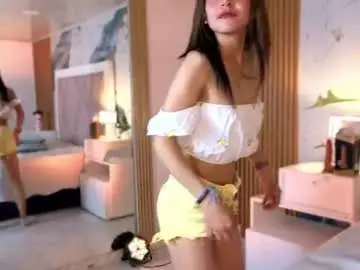 Chaturbate Live Sex Cam of ariana_moretti