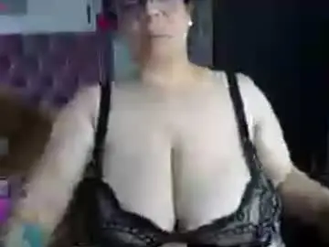 Chaturbate Private Sex Chat of kathybigboobsbbw_