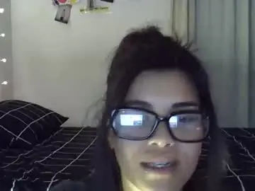 Chaturbate Best live sex cam show of lolaqueenss