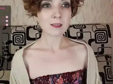 Chaturbate Live Sex Cam of tinawincee