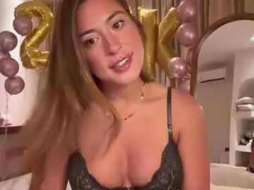 Chaturbate Free Porn Cam of karinaaaxx