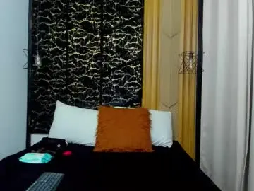 Chaturbate Free Live Porn of miacours