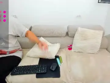 Chaturbate Free Live Porn of eveeevian