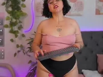 Chaturbate Live Sex Cam of sylvara_bx