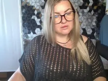 Chaturbate Adult Video Chat of nikaskylink