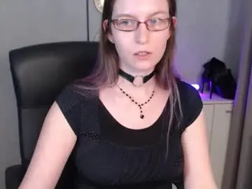Chaturbate Live Sex Cam of emma_lust94