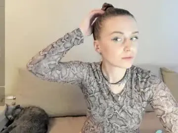 Chaturbate Live Sex Cam of miss_kitty13