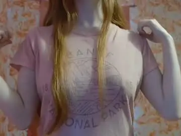 Chaturbate Best live sex cam show of shelikessoymilk