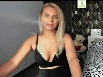 Chaturbate Adult Video Chat of carlastacefun