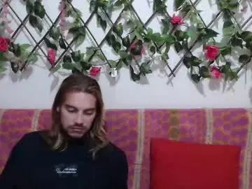Chaturbate Live Sex Cam of jack_emily11