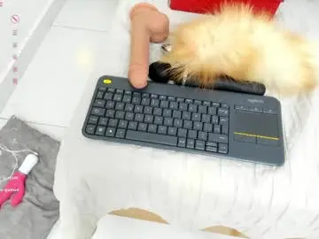 Chaturbate Best live sex cam show of isabela_molina