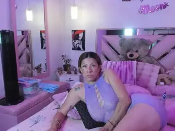 Chaturbate Live Porn of karly_moonn