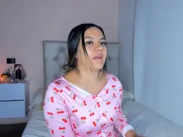 Chaturbate Free Live Porn of mariana___roexx