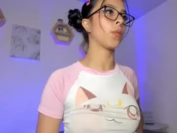 Chaturbate Free Live Porn of mencia_sharmaa