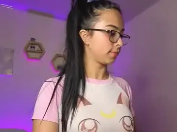 Chaturbate Free Porn Cam of mencia_sharmaa